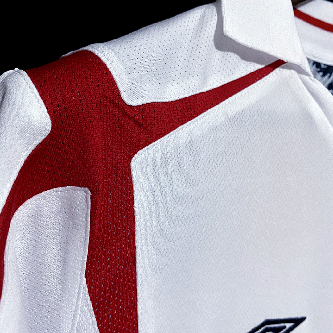 Angleterre Maillot Domicile Retro 2005 miniature 10