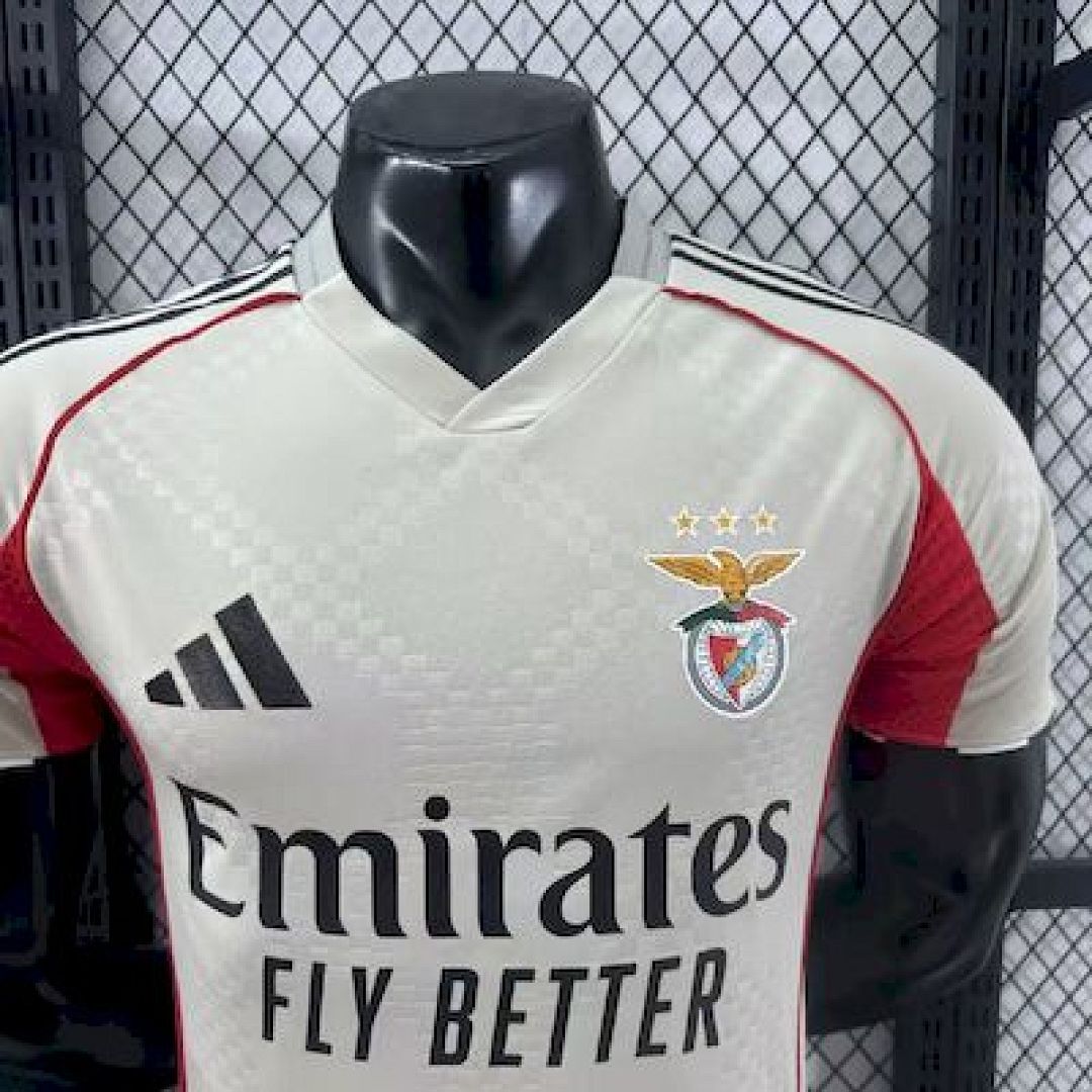 Benfica Maillot Exterieur Version Joueur miniature 2