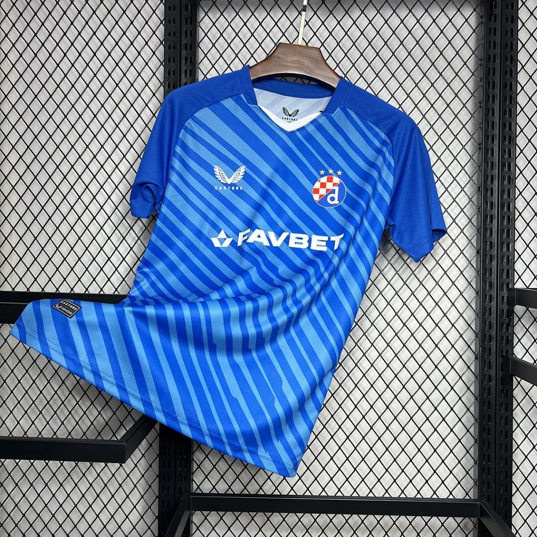Gnk Dinamo Zagreb 2024-2025 Maillot Domicile miniature 6