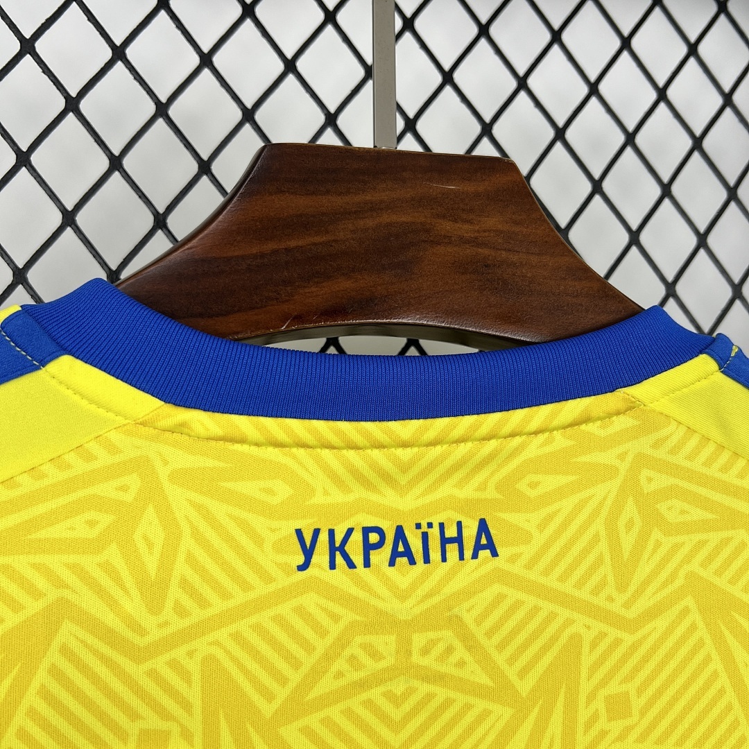Ukraine World Cup Maillot Domicile 2026 miniature 3