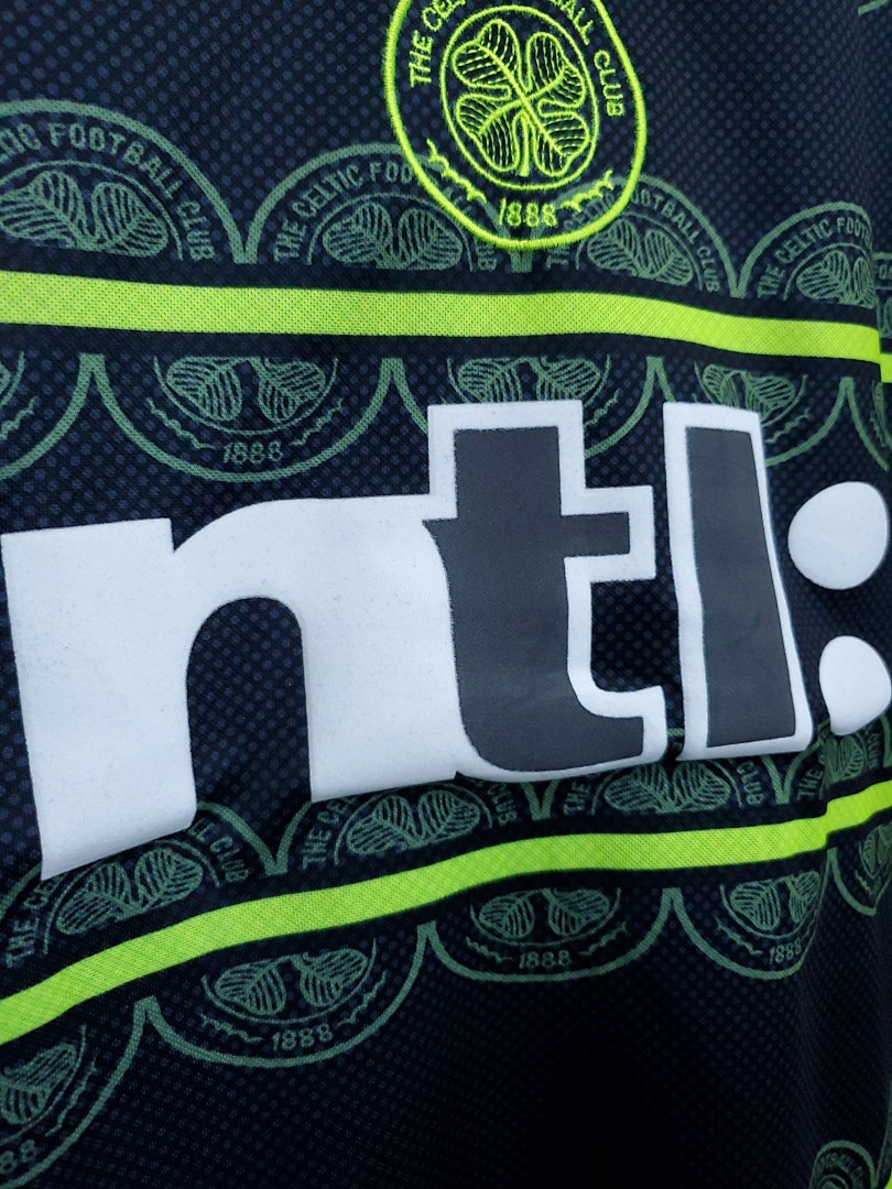 A definir Maillot Exterieur Retro 1999-2000 miniature 5