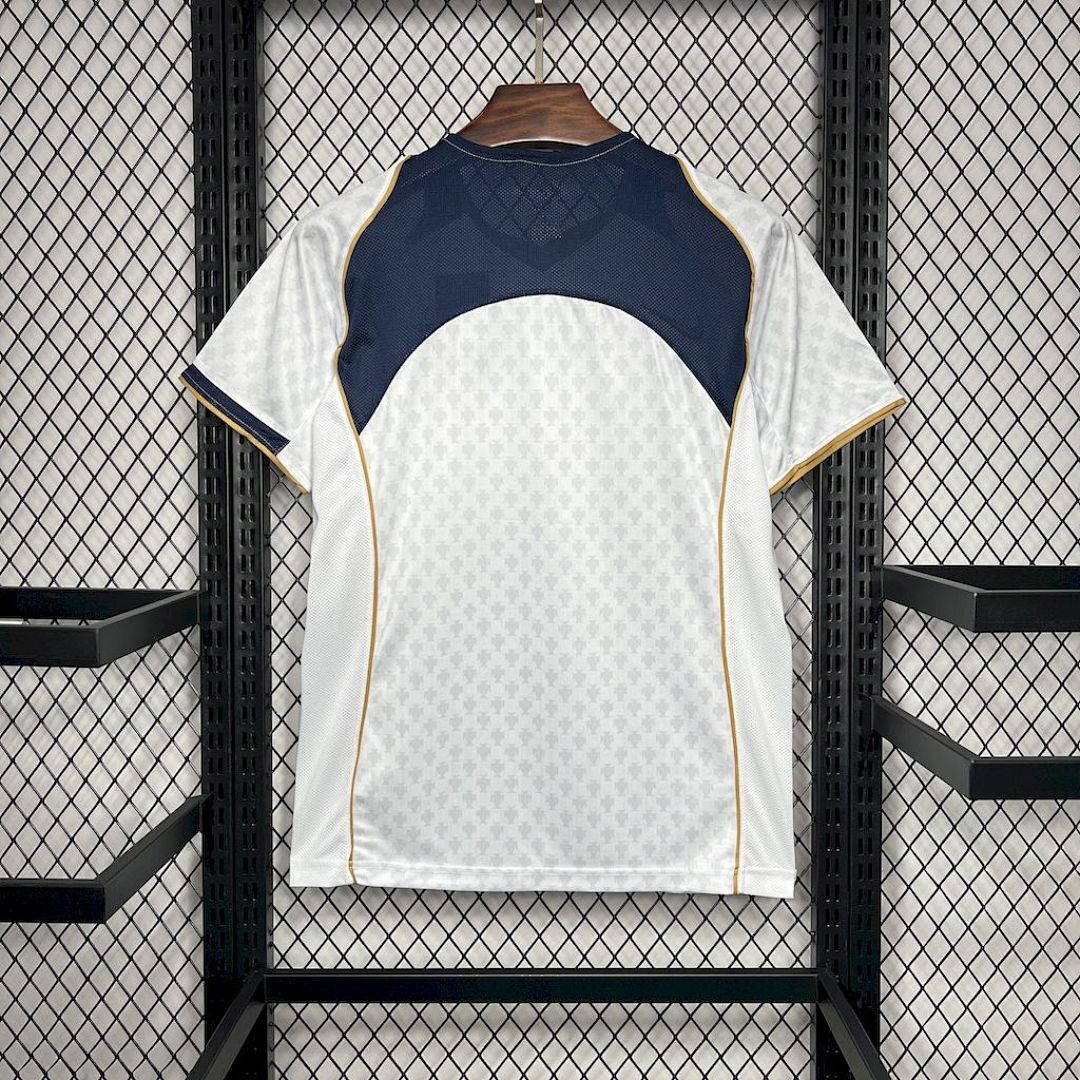 Portugal Maillot Exterieur Retro 2004 miniature 7