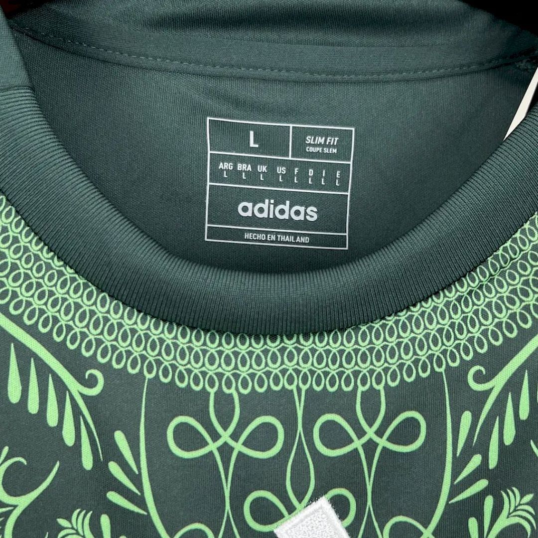 Algerie Maillot Exterieur miniature 5