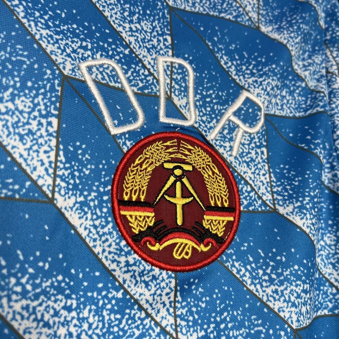 Ddr Maillot Exterieur Retro 1988 miniature 5