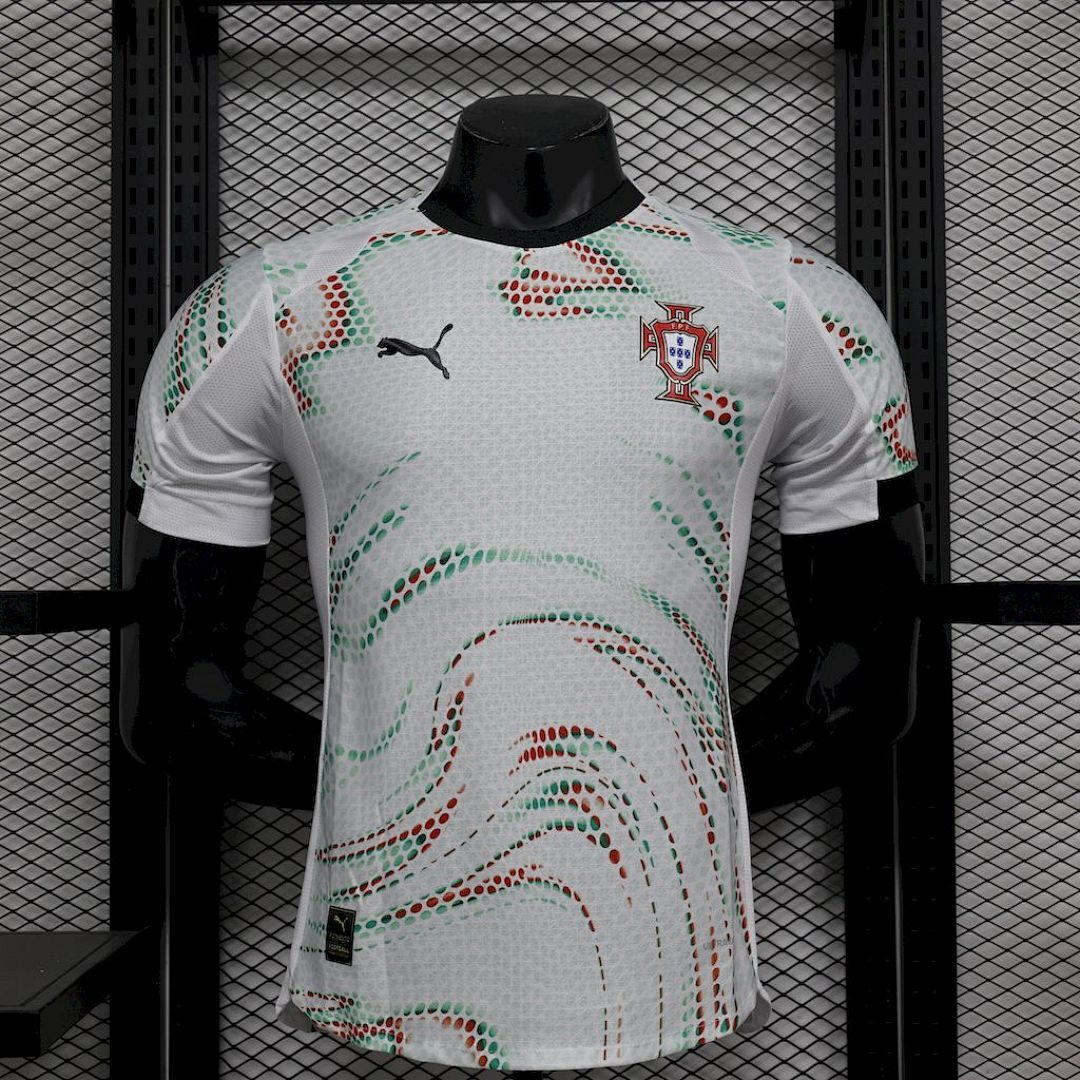 Portugal Maillot Exterieur Version Joueur
