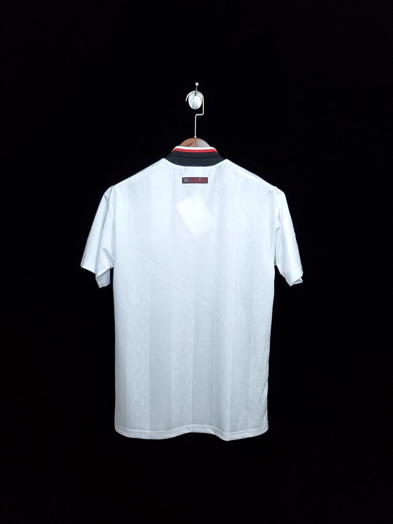 A definir Maillot Exterieur Retro 1997-1998 miniature 2