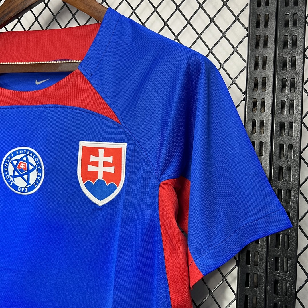Slovakia 2024-2025 Euro Maillot Domicile miniature 3