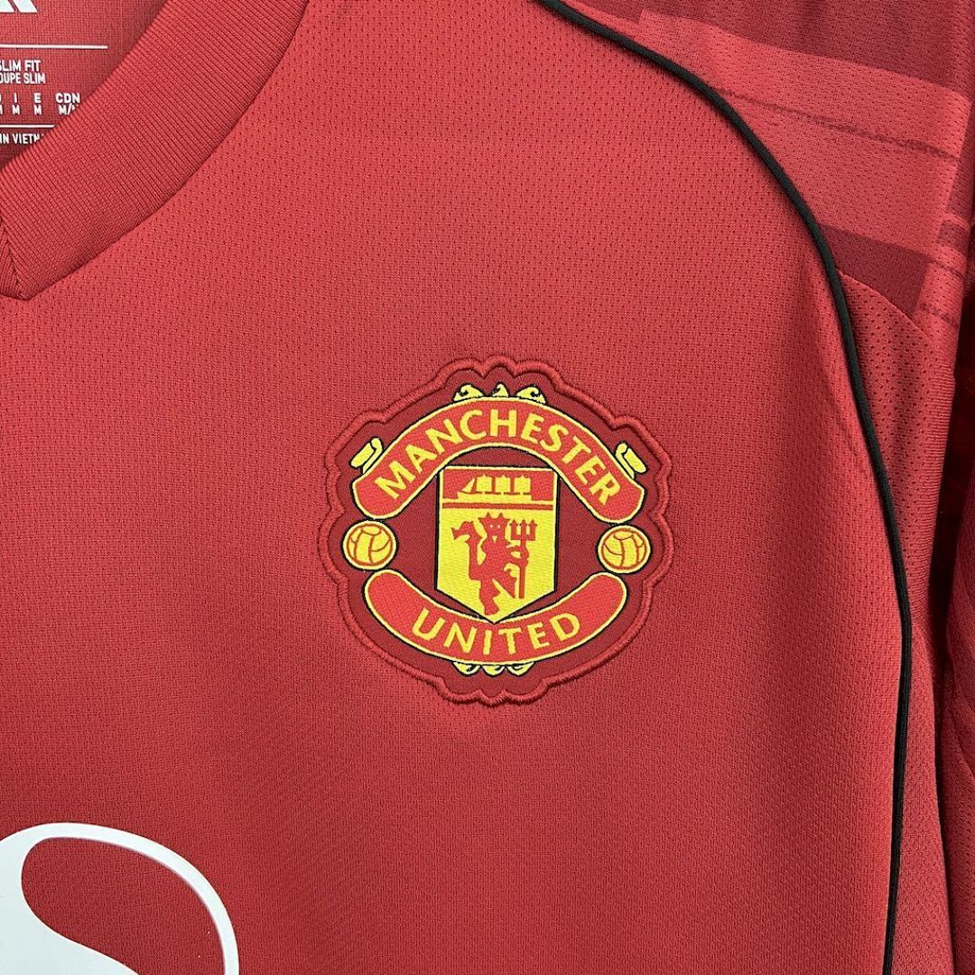 Manchester United Maillot Domicile miniature 4