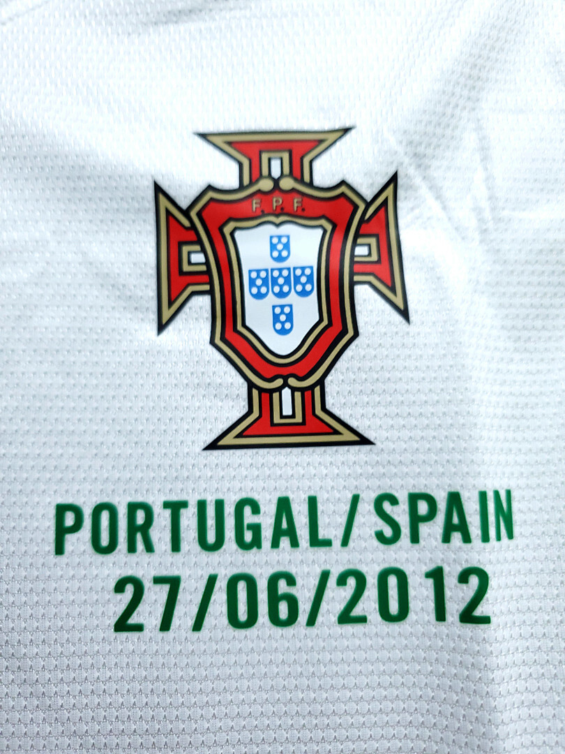 Portugal Maillot Exterieur Retro 2012 miniature 13
