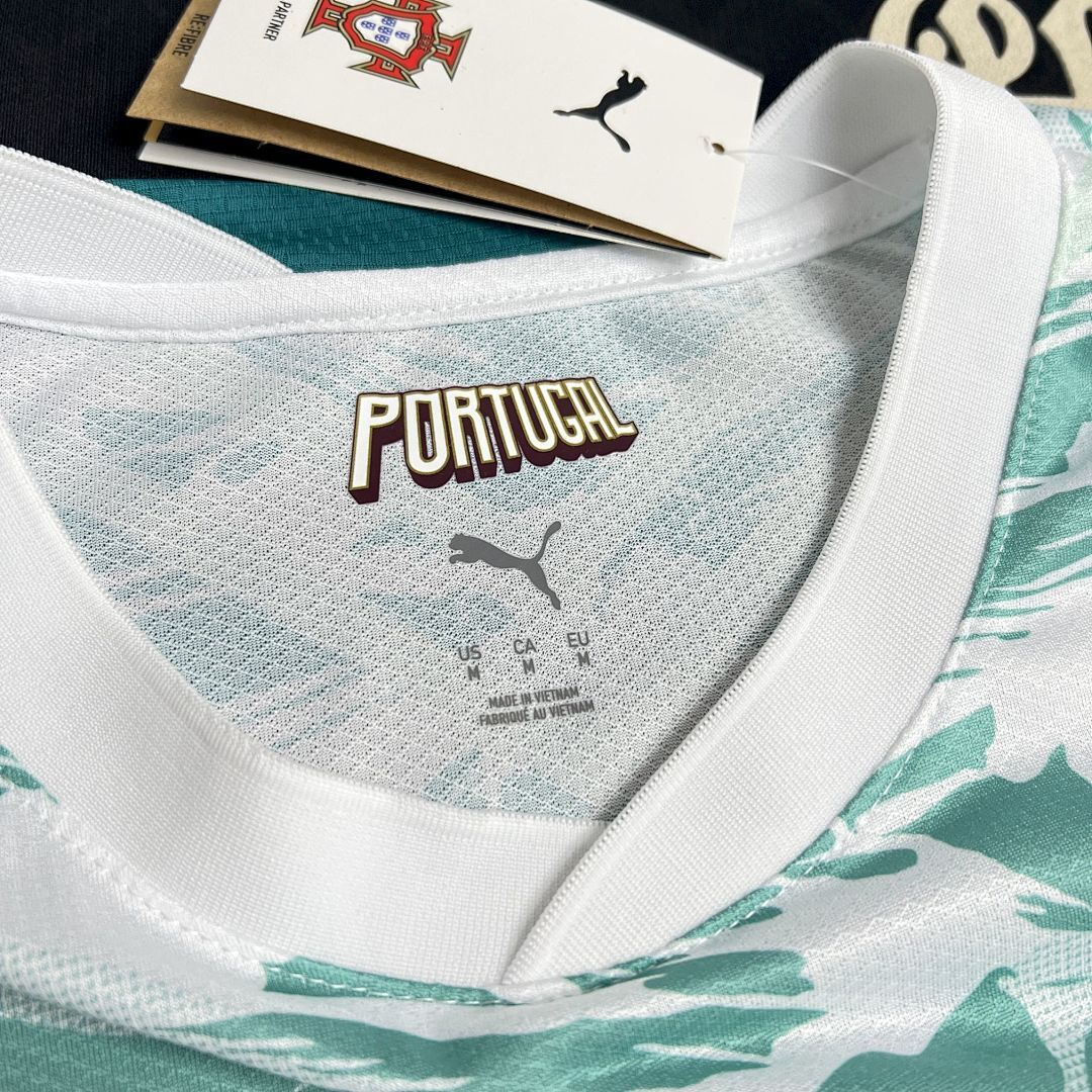 Portugal Maillot Exterieur Version Joueur 2026 miniature 2
