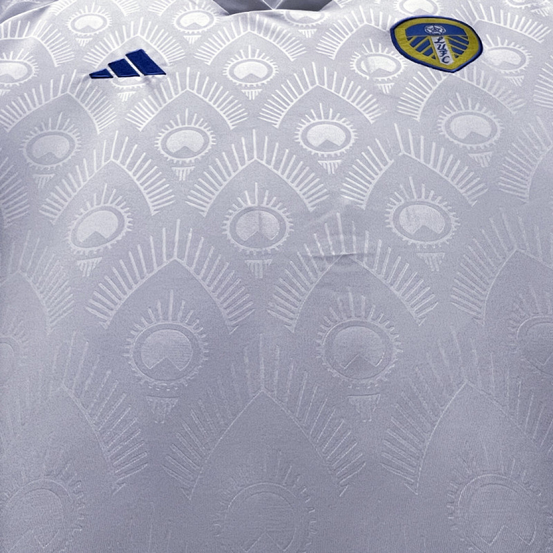 2324 Leeds United Maillot Domicile miniature 5