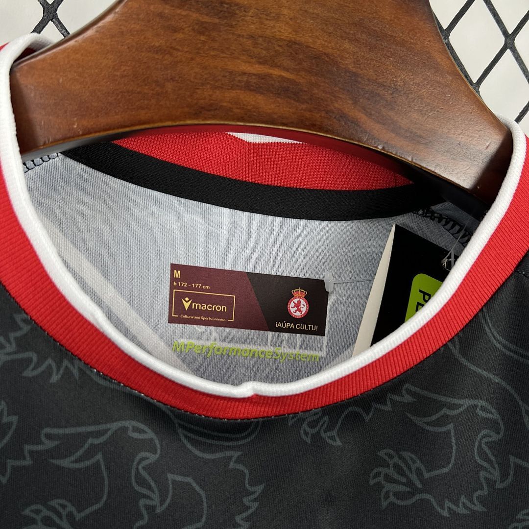 Cultural Leonesa Maillot Exterieur 2025-2026 miniature 10