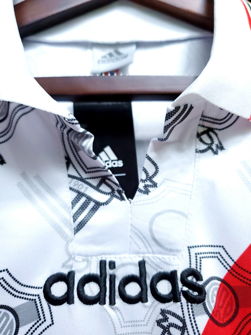 A definir Maillot Domicile Retro 1996 miniature 8