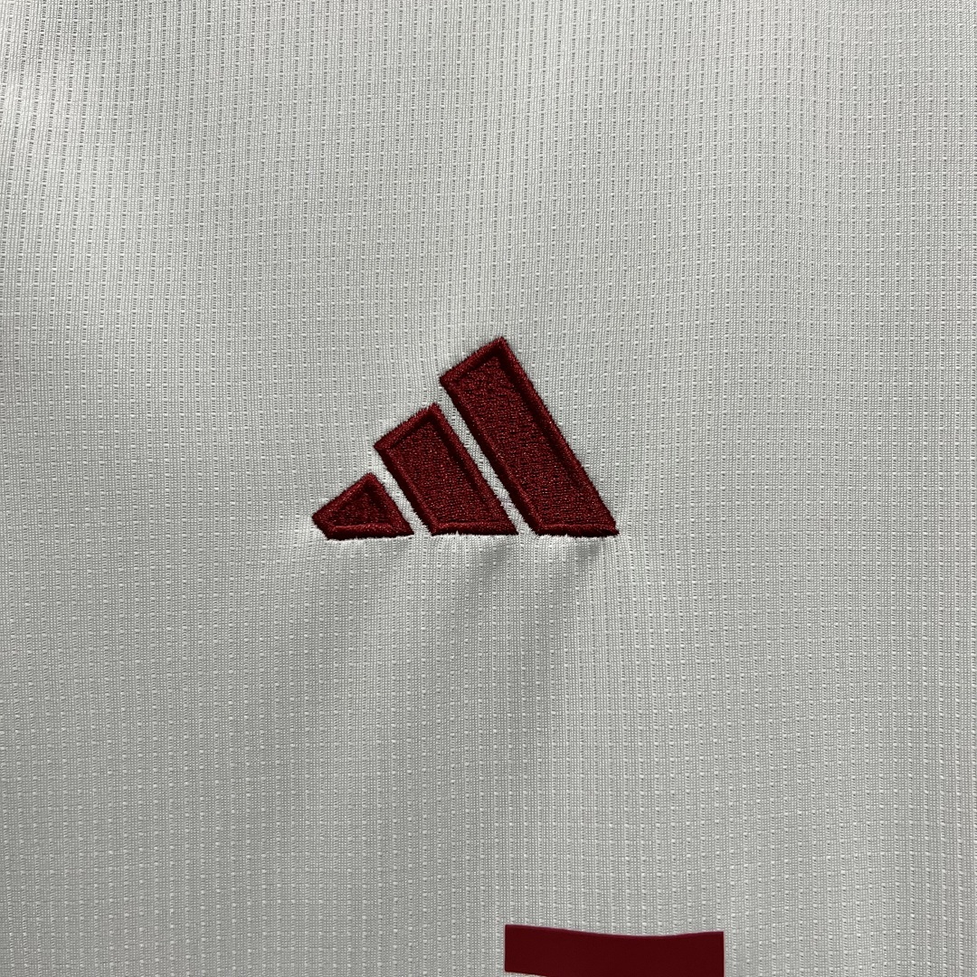 2324 M U Maillot Third miniature 4