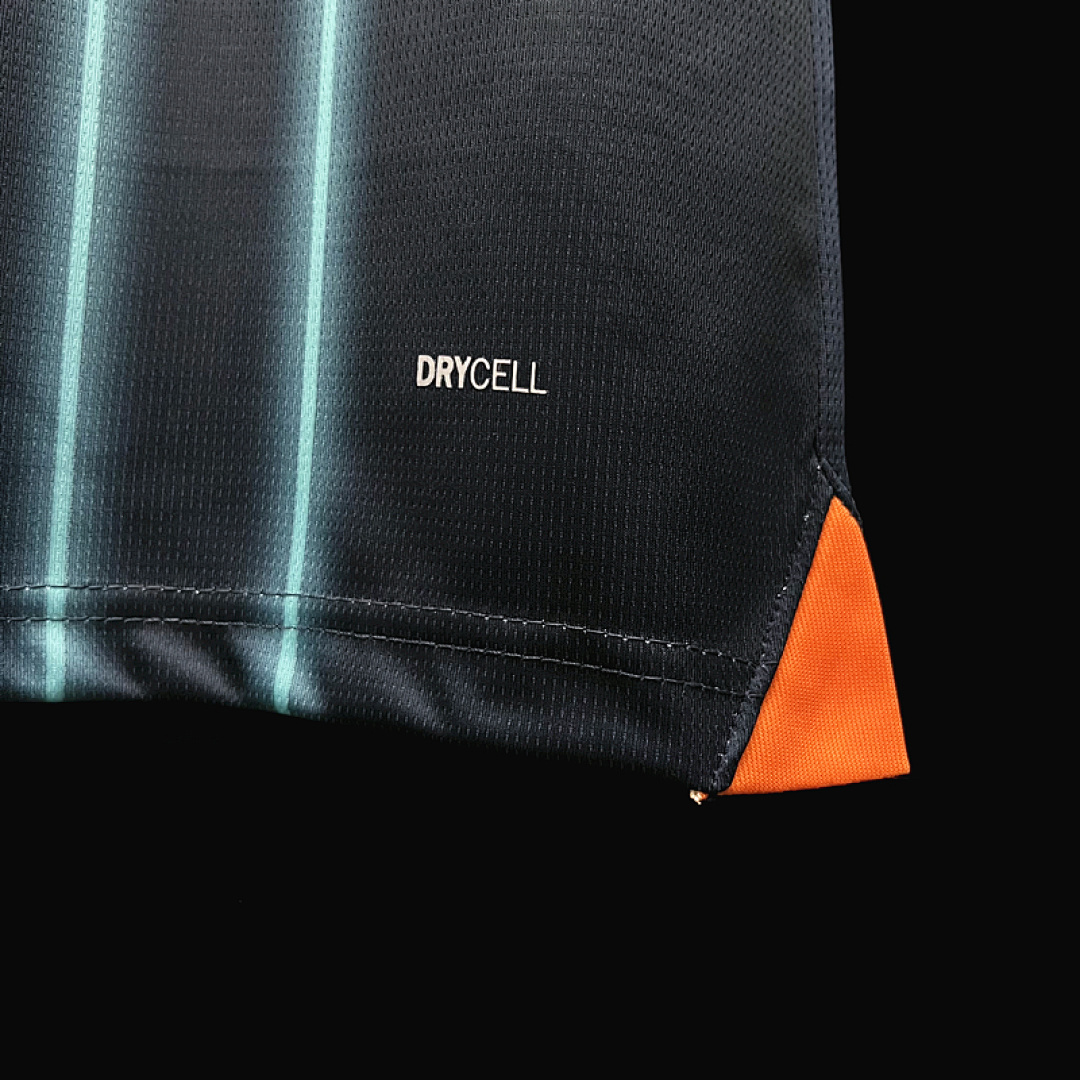 2324 Valencia Maillot Exterieur miniature 5