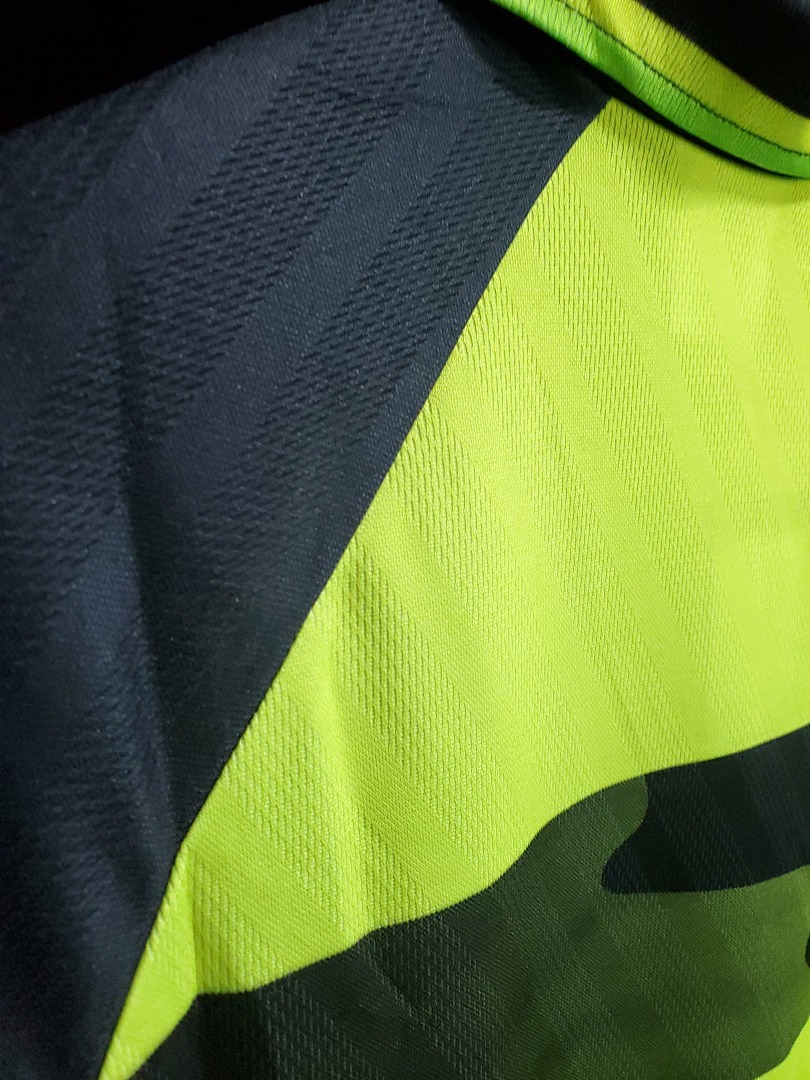 A definir Maillot Exterieur Retro 1996-1997 miniature 3