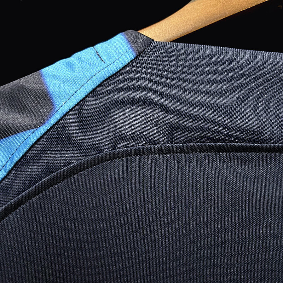 2223 Croatian Maillot Exterieur miniature 3