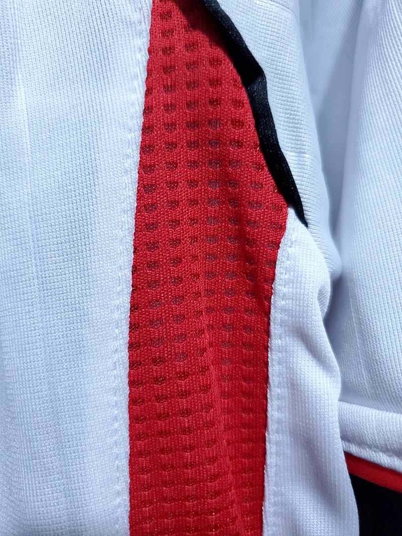 AC Milan Maillot Exterieur Retro 2006-2007 miniature 7