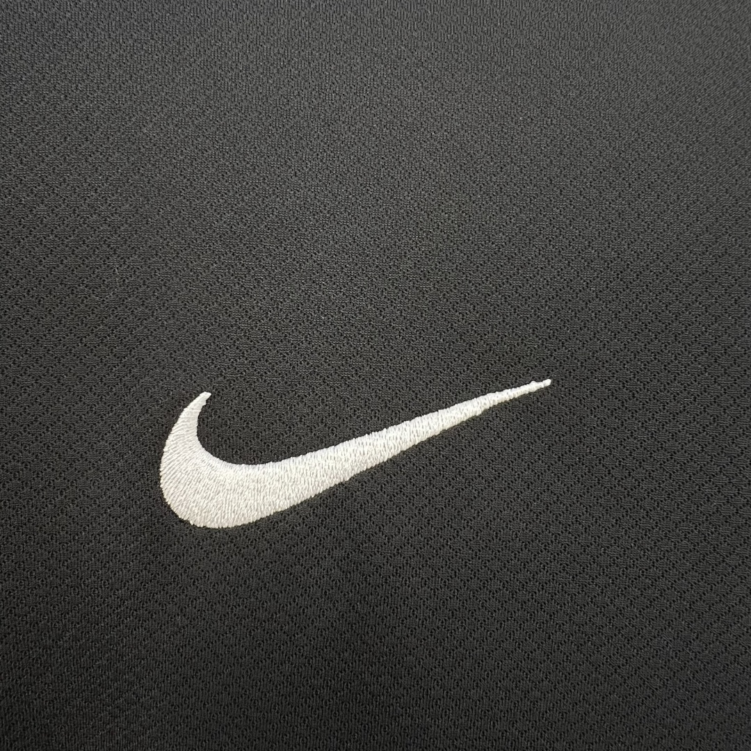 Eintracht Frankfurt 2024-2025 Maillot Exterieur miniature 3