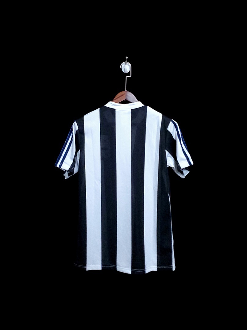 Newcastle Maillot Domicile Retro 1995-1997 miniature 13
