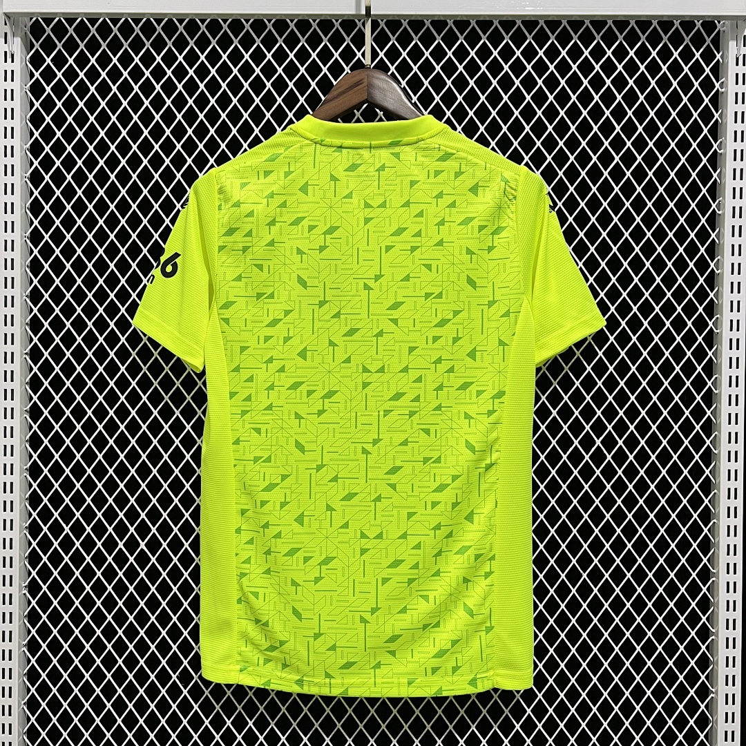 2324 Wolves Maillot Exterieur miniature 7