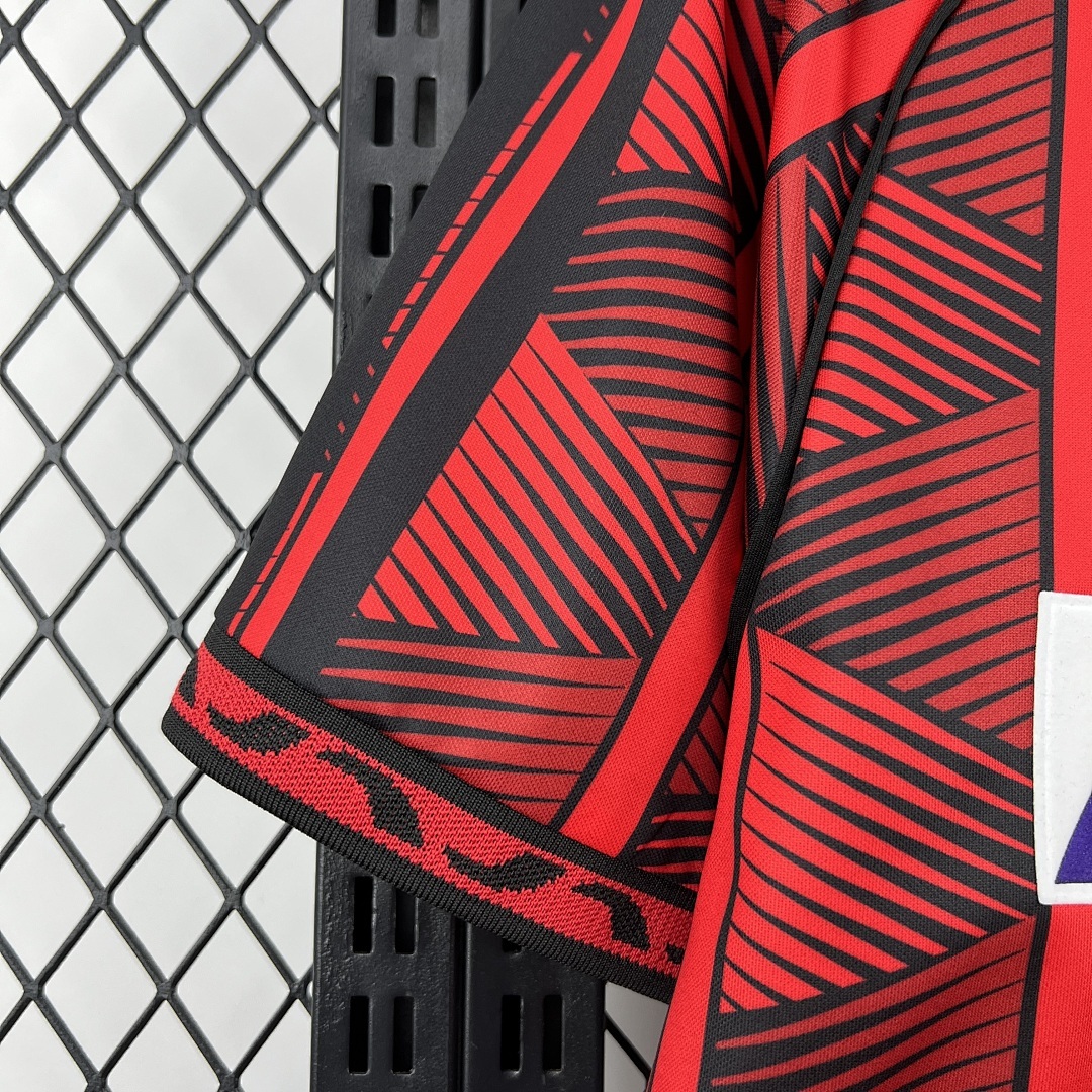 A definir Maillot Domicile Retro 1995-1996 miniature 6