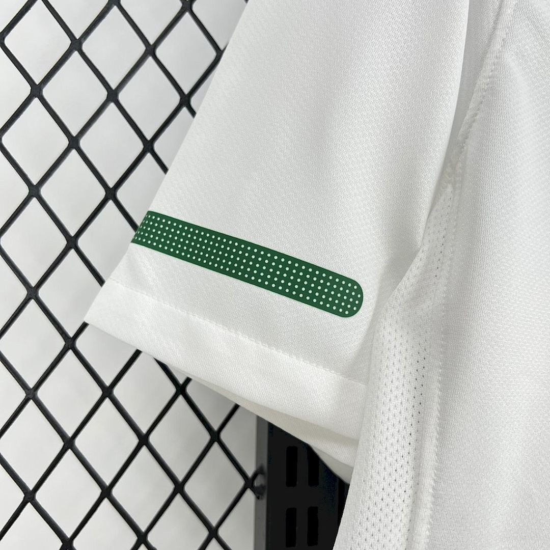 Portugal Maillot Exterieur Retro 2010 miniature 2