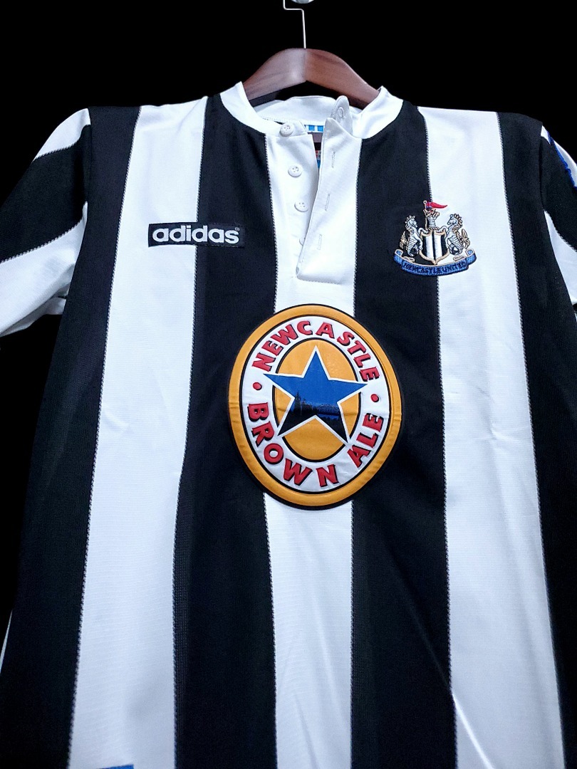 Newcastle Maillot Domicile Retro 1995-1997 miniature 3
