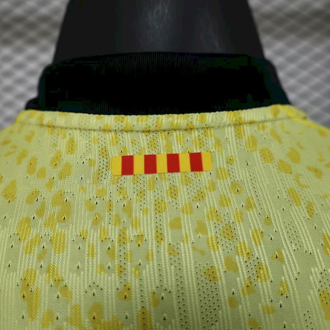 FC Barcelone Maillot Exterieur Version Joueur miniature 5