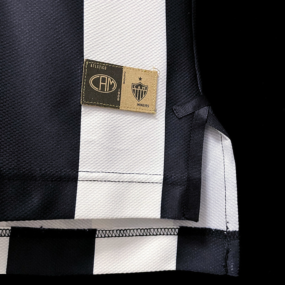 A definir Maillot Domicile Edition Speciale Retro 2008 miniature 14