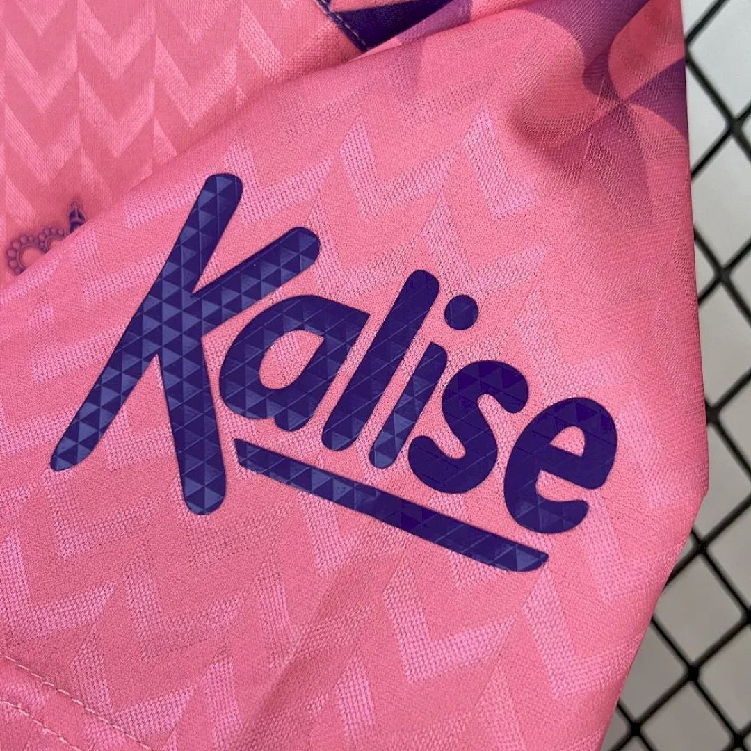 Ud Las Palmas 2024-2025 Pink Special Edition Maillot Domicile Edition Speciale miniature 6