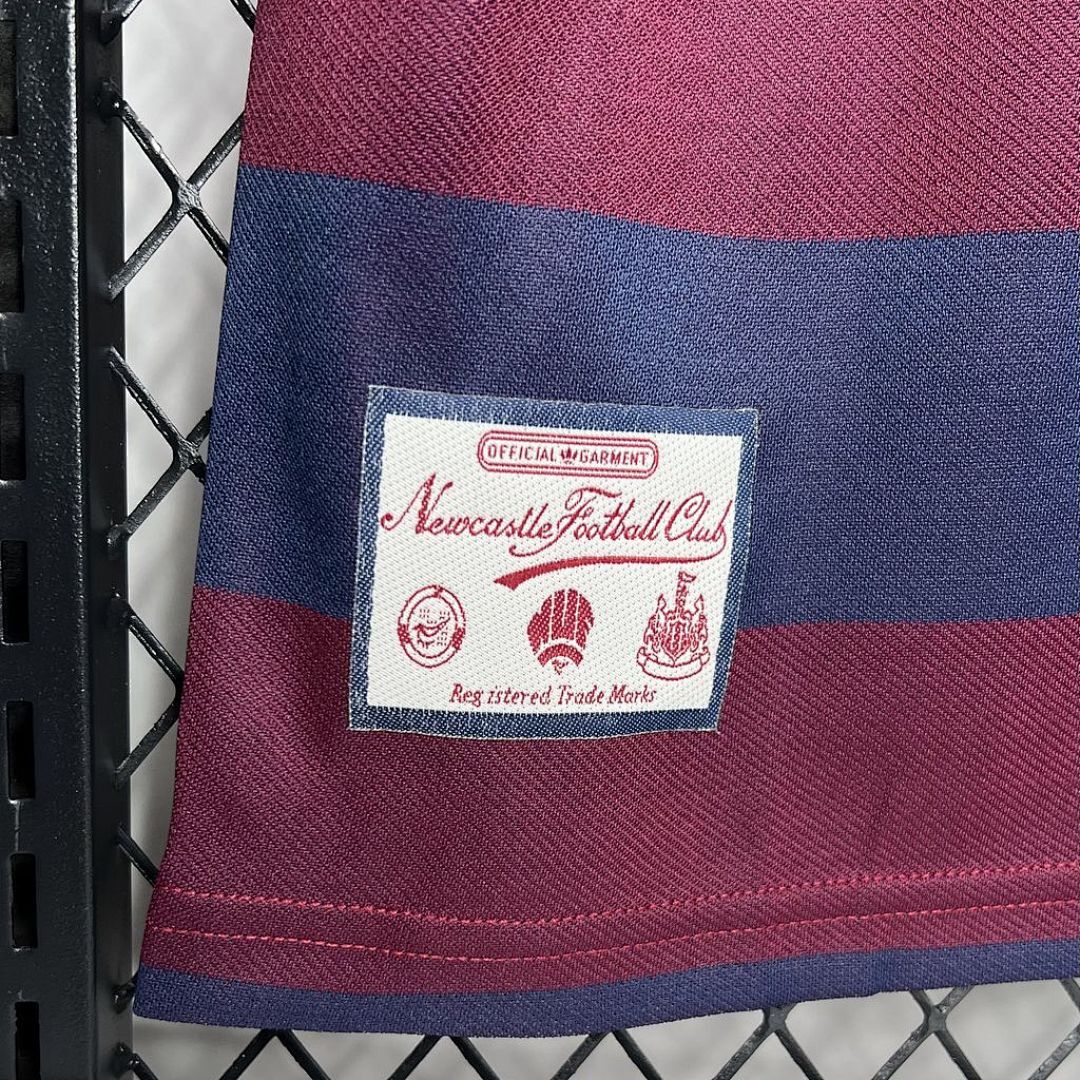Newcastle Maillot Exterieur Retro miniature 8