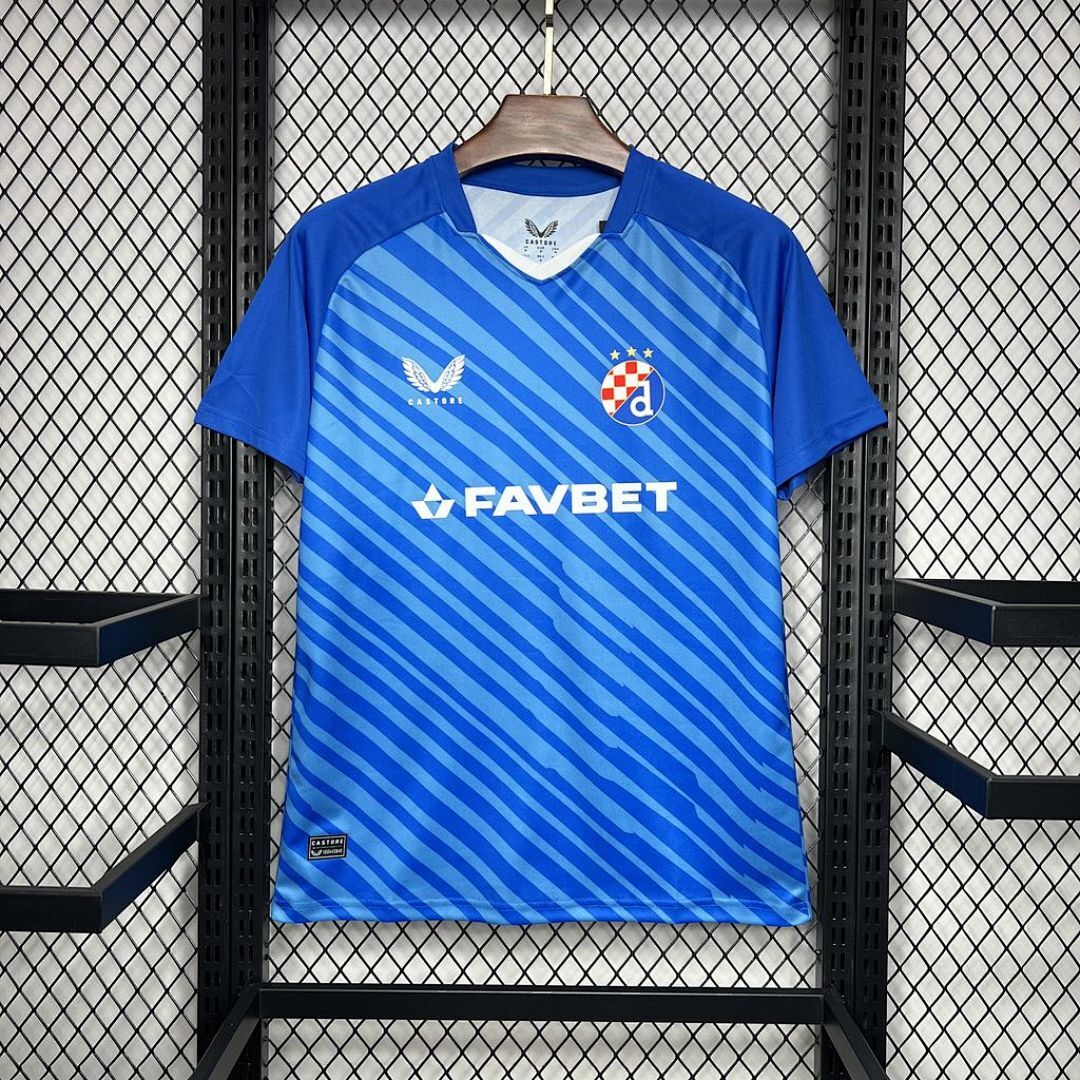 Gnk Dinamo Zagreb 202425 Maillot Domicile