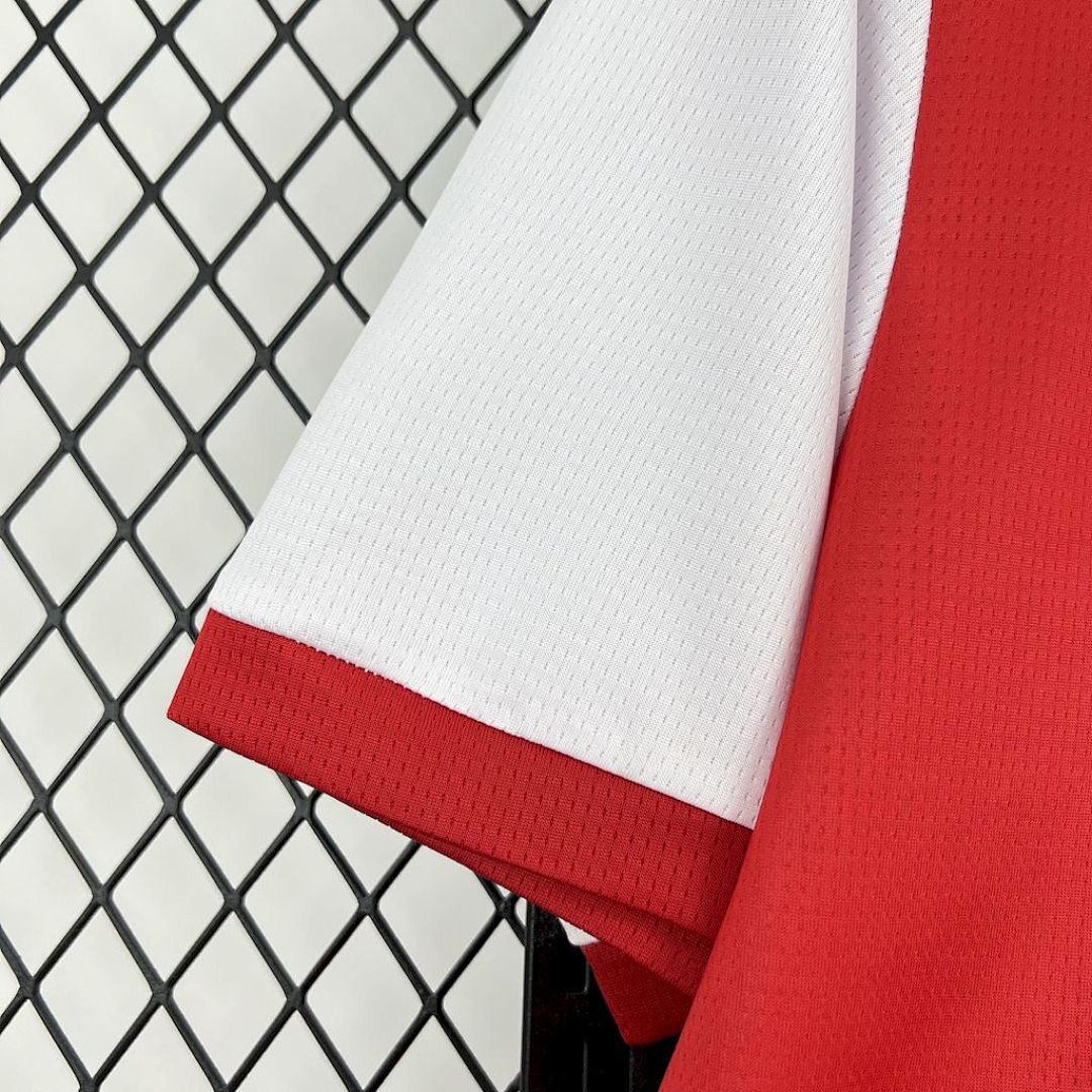 Feyenoord Rotterdam 2025-2026 Maillot Domicile miniature 2