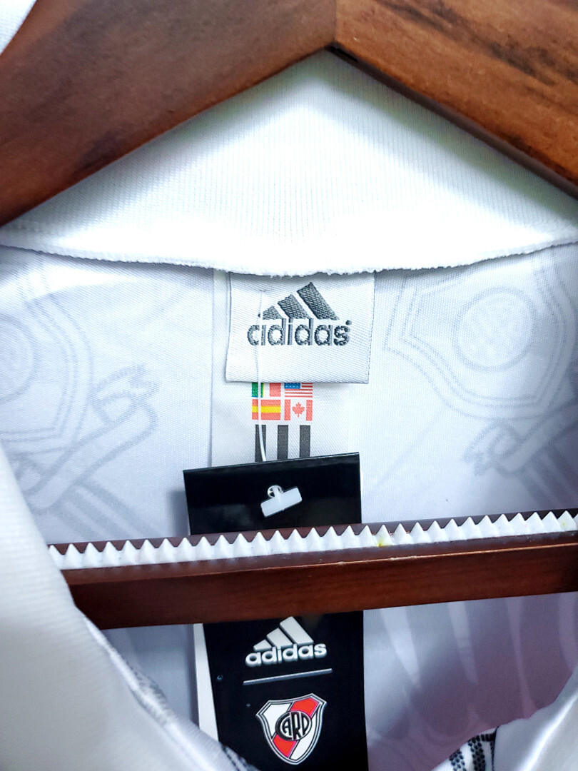 A definir Maillot Domicile Retro 1996 miniature 10