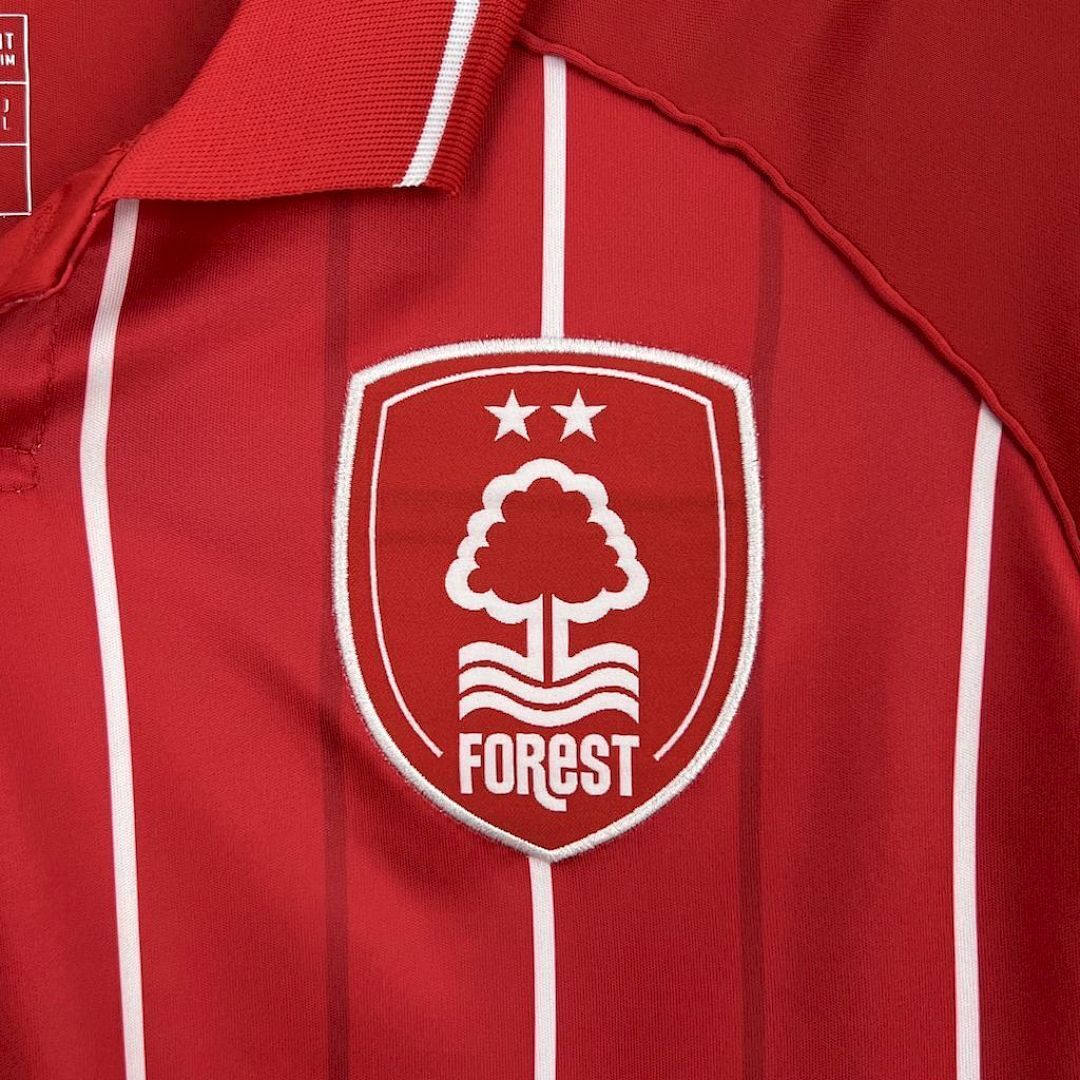 Nottingham Forest 2025-2026 Maillot Domicile miniature 4