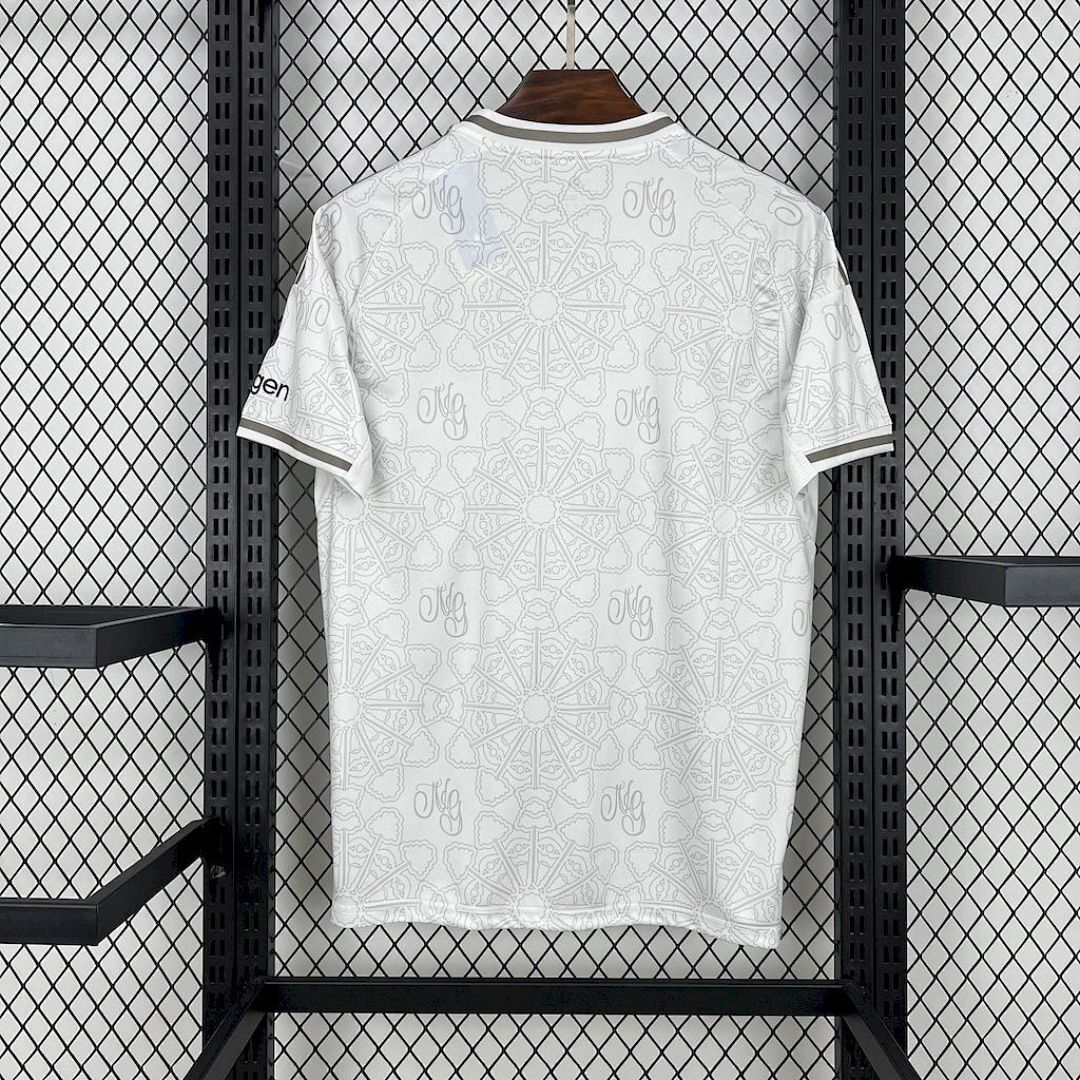 Nottingham Forest 2025-2026 Maillot Exterieur miniature 8