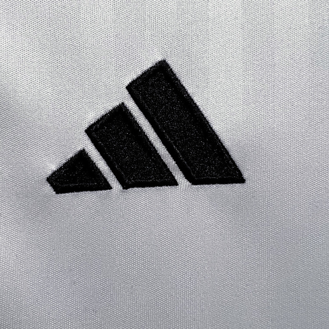 2324 Fulham Maillot Domicile miniature 8