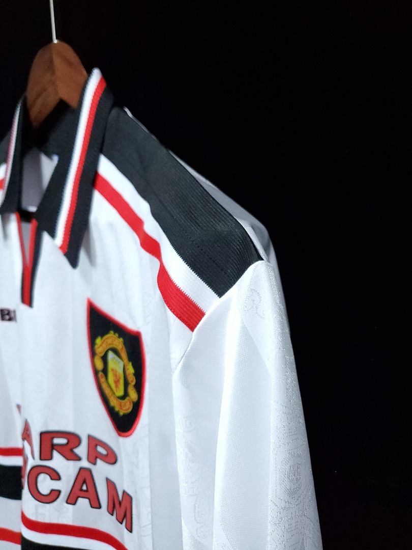 A definir Maillot Exterieur Retro 1997-1998 miniature 4