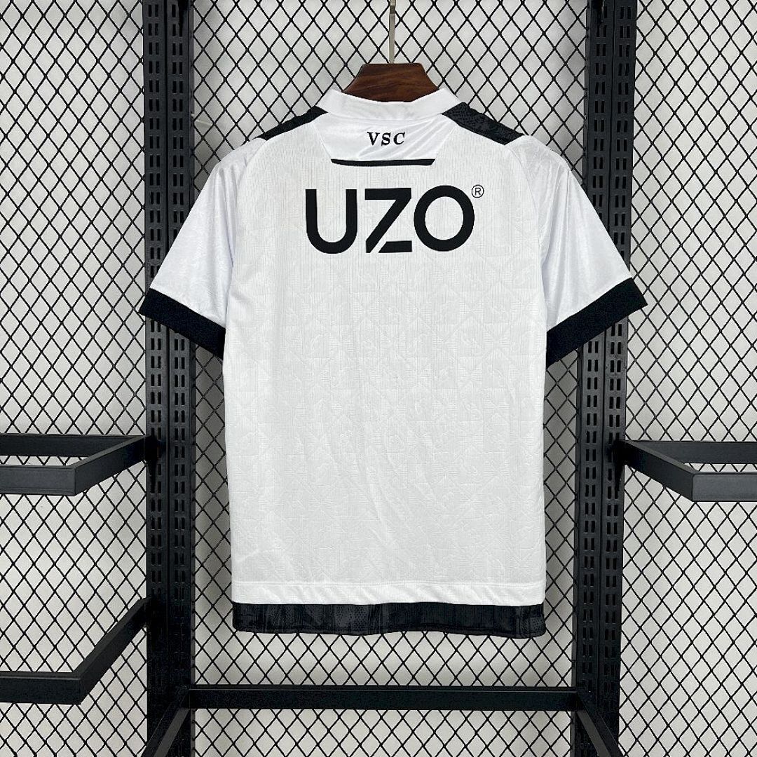 Vitoria De Guimaraes Maillot Domicile 2025-2026 miniature 3