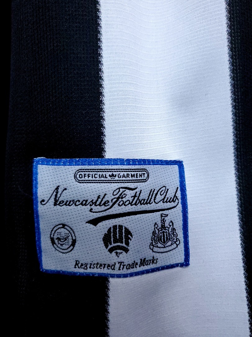 Newcastle Maillot Domicile Retro 1995-1997 miniature 5