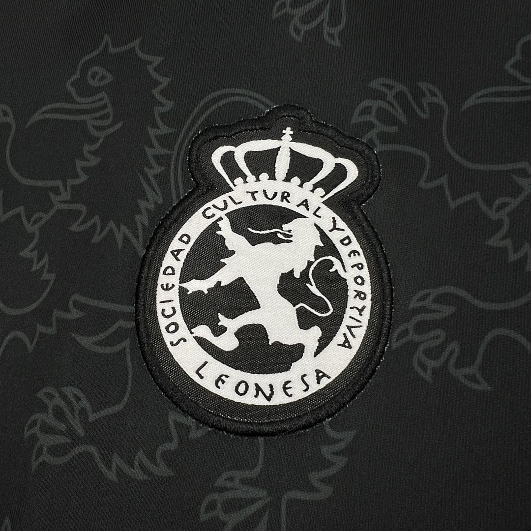 Cultural Leonesa Maillot Exterieur 2025-2026 miniature 7