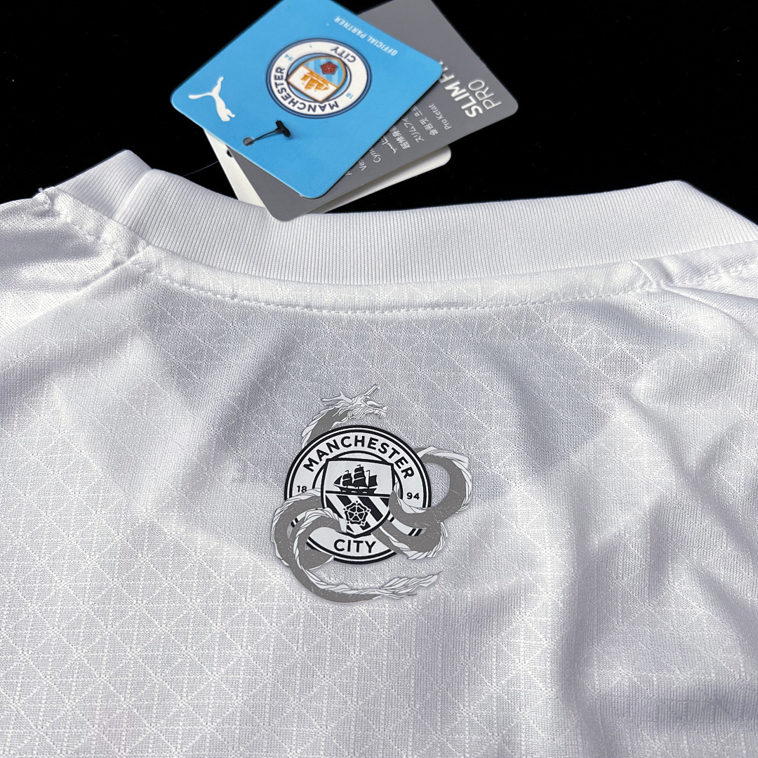 2324 Playeryear Of The Dragon Limited Edition S Xxl Maillot Domicile Edition Speciale miniature 2