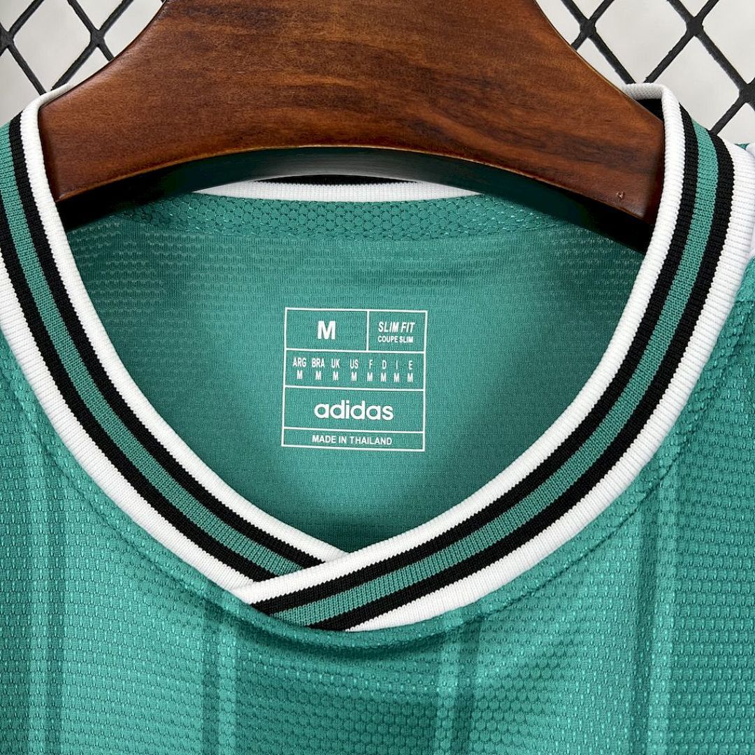 Aston Villa Maillot Domicile Edition Speciale miniature 6