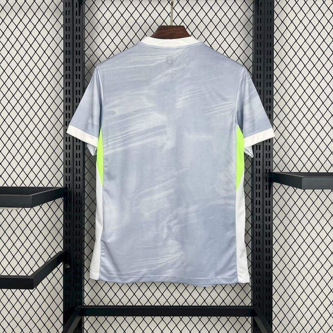 Wolfsburg 2025-2026 Maillot Exterieur miniature 8