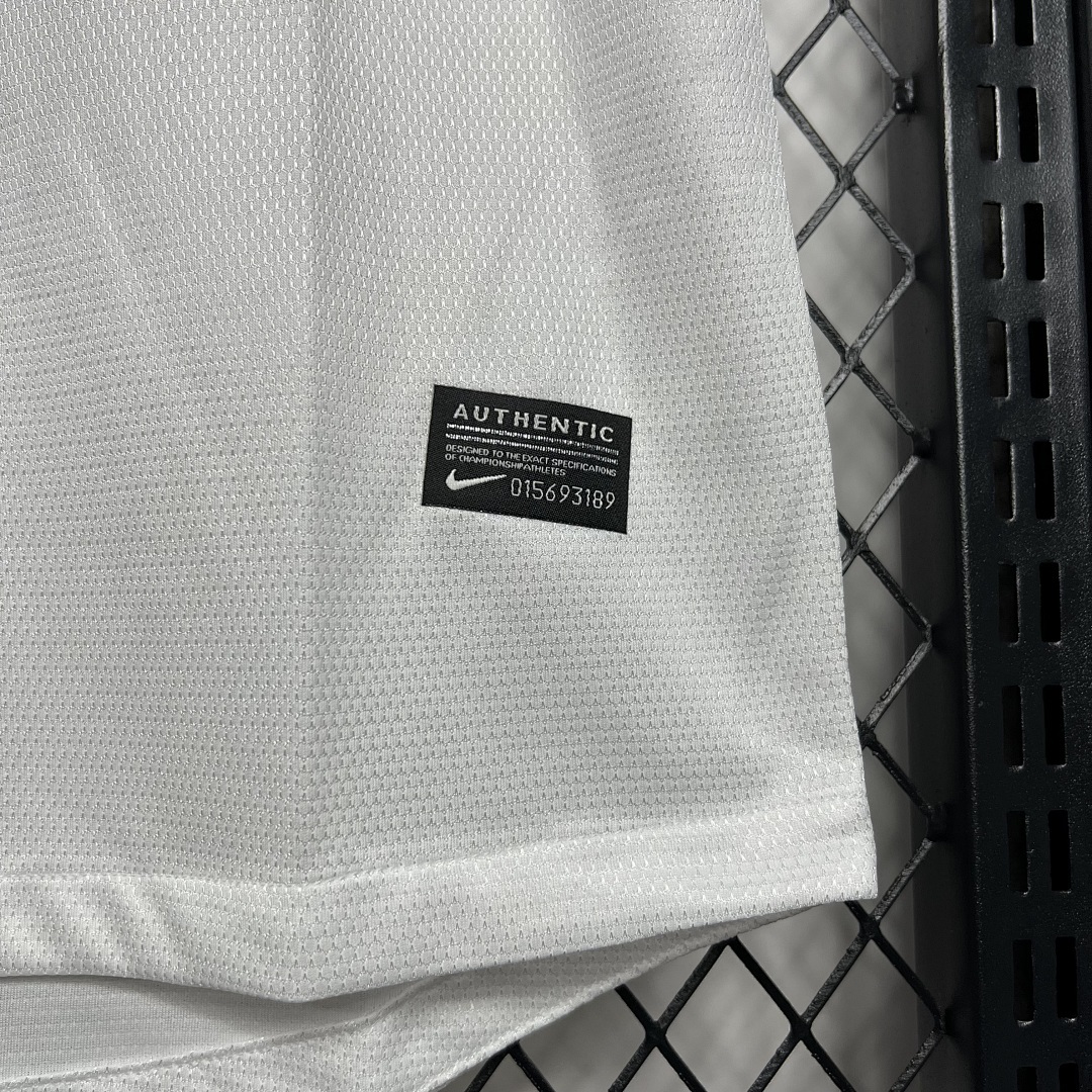 Poland Maillot Domicile Retro 2012 miniature 2