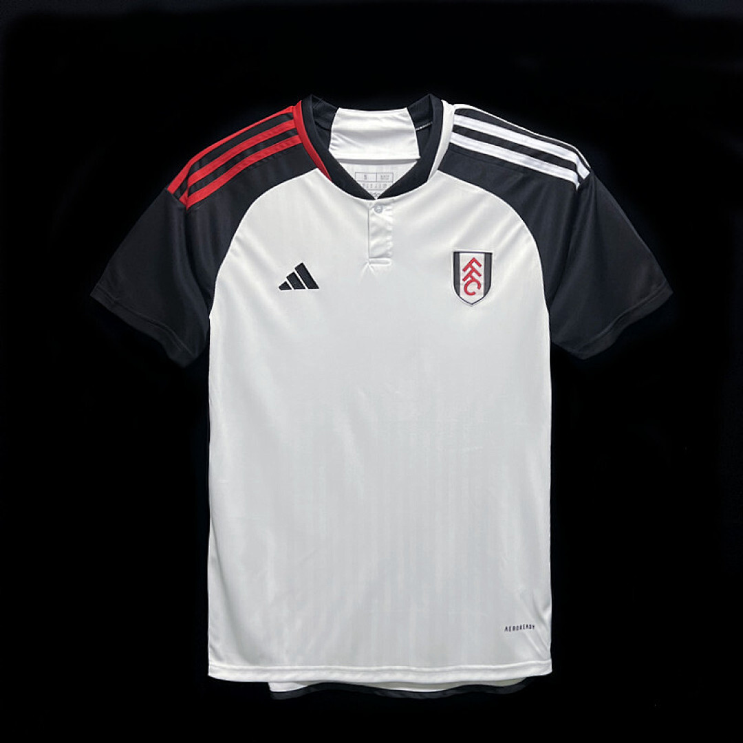 2324 Fulham Maillot Domicile