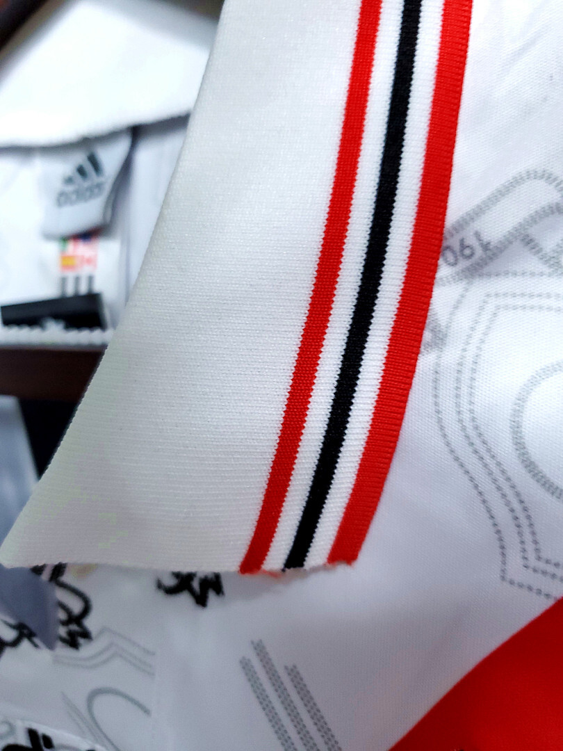 A definir Maillot Domicile Retro 1996 miniature 6