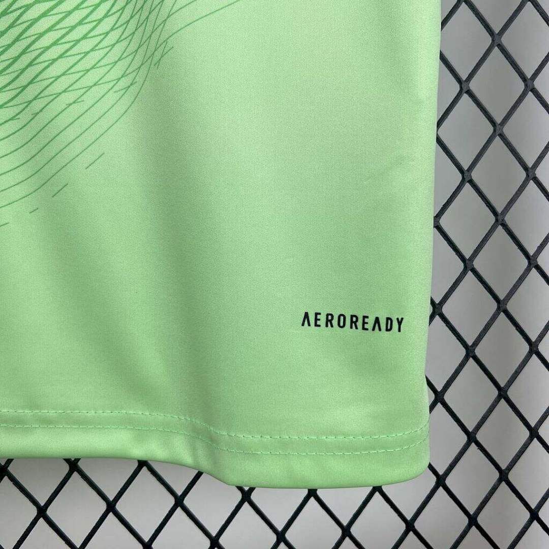 Bayern Munich Gardien Domicile miniature 6