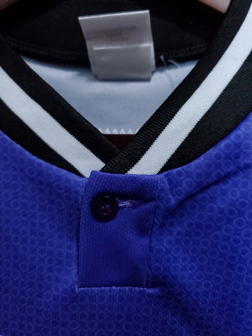 Real Madrid Maillot Exterieur Retro 1997-1998 miniature 4